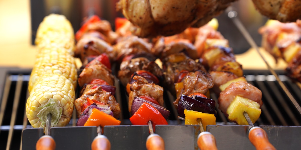 The Hotrod motor ensures the skewers rotate evenly.